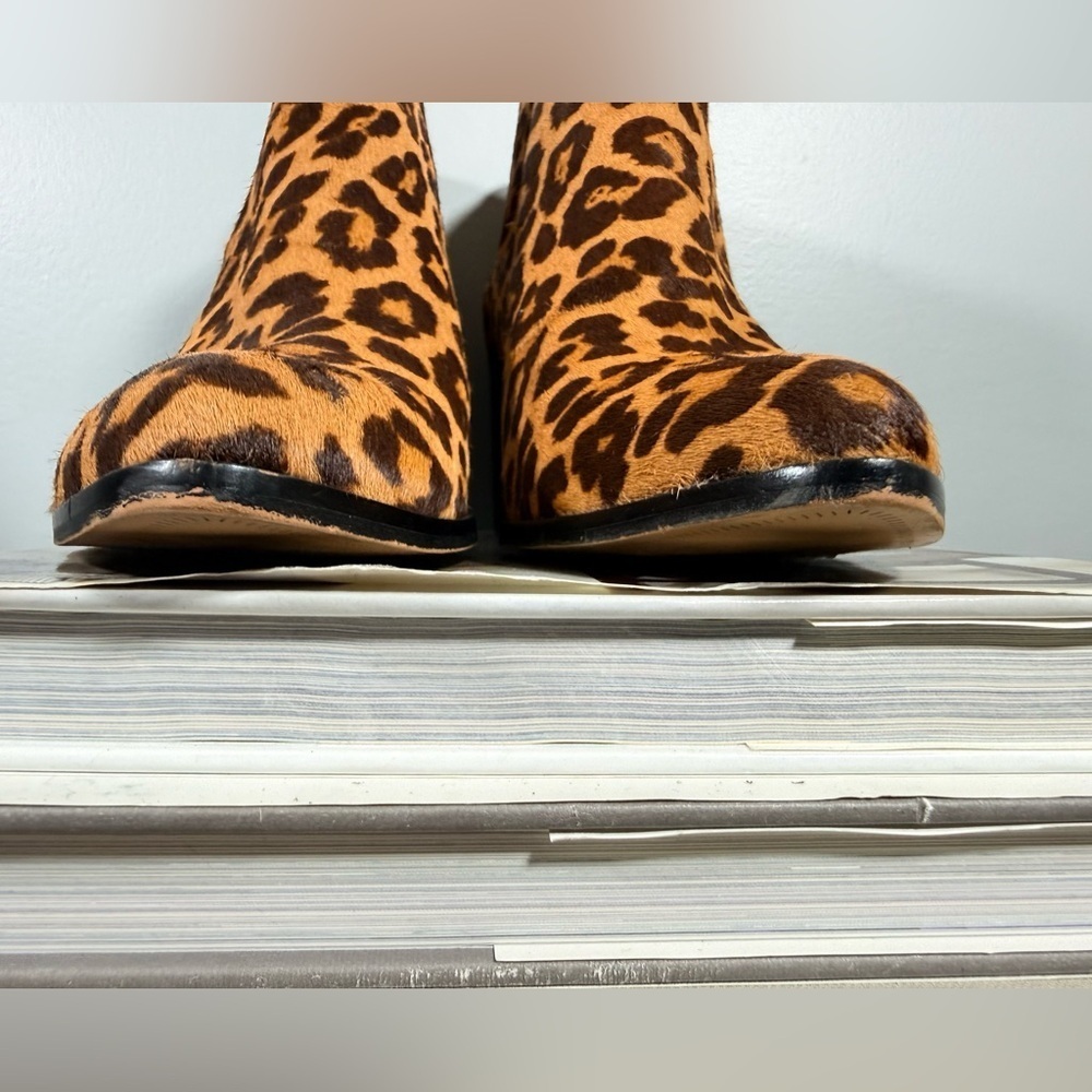 1. State Women’s Size 9 Calf Hair Leather Leopard Ankle Boots. - Picture 6 of 11